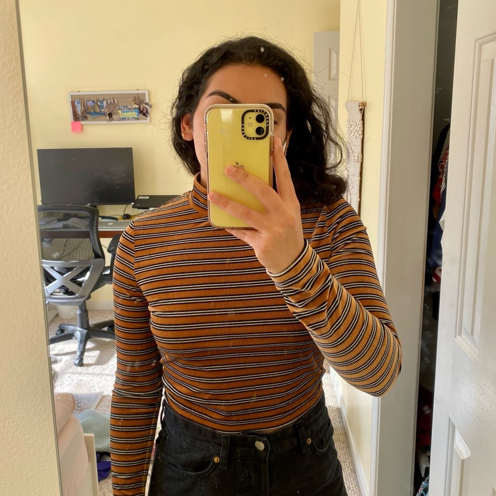 Forever 21 striped long sleeve turtleneck.